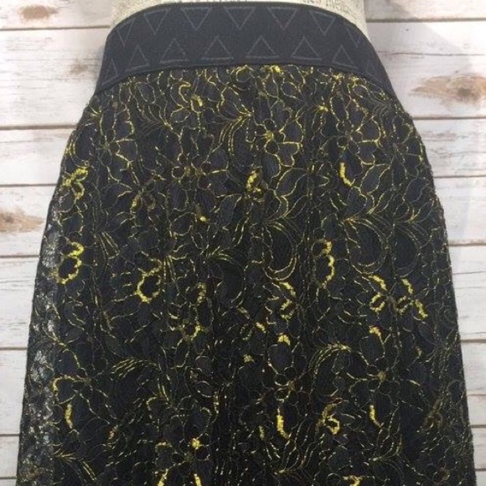 LuLaRoe Lola skirt-  black lace w/ gold - elegant